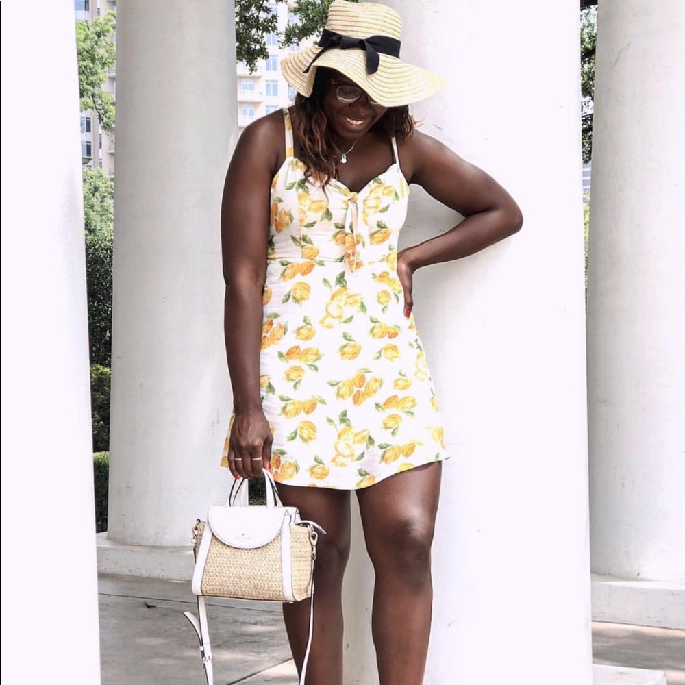 Lemon dress by Socialite